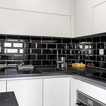 Appartamento Nobelova Terrace Bliss *