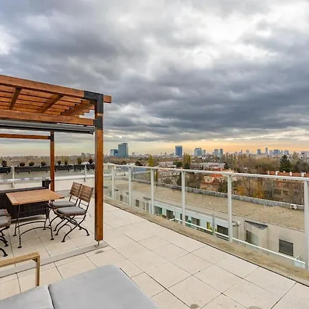 Apartamento Nobelova Terrace Bliss