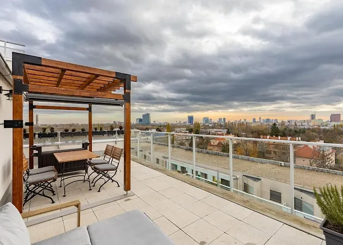 Apartamento Nobelova Terrace Bliss