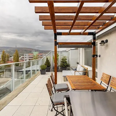 Nobelova Terrace Bliss Апартаменты *