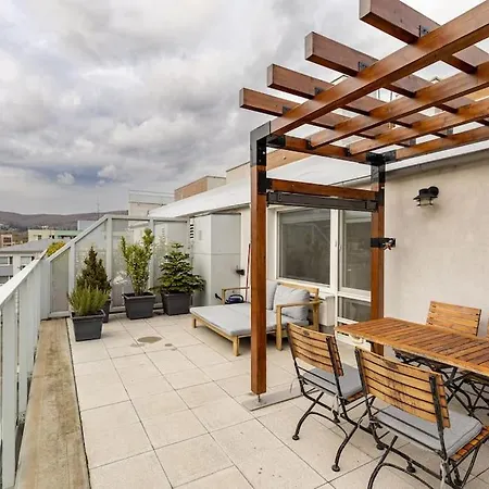 Nobelova Terrace Bliss Appartement *